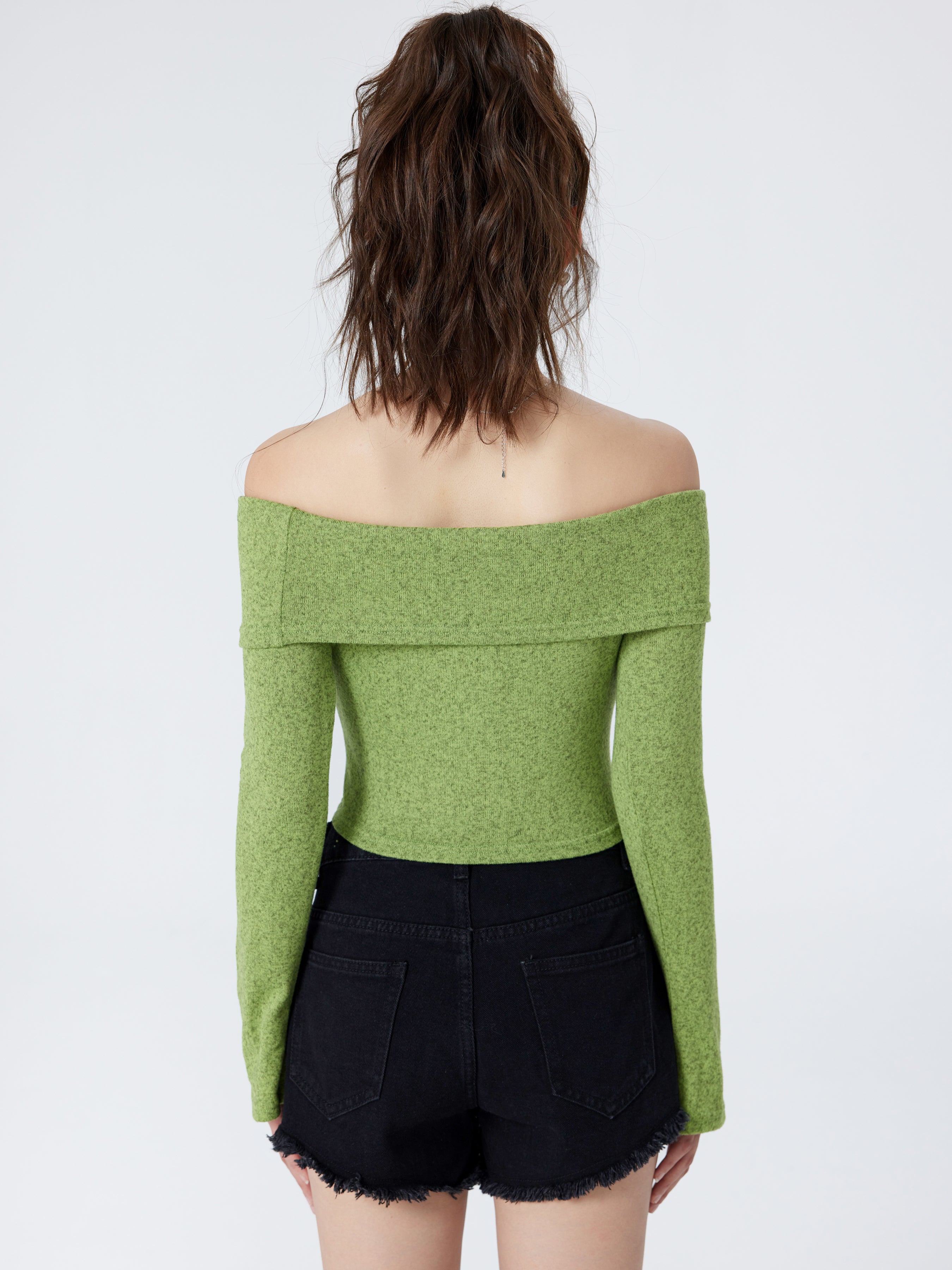 Solid Off Shoulder Crop Top